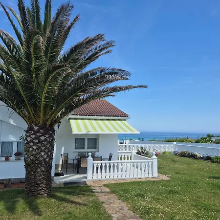 La Casa De La Playa Holiday home